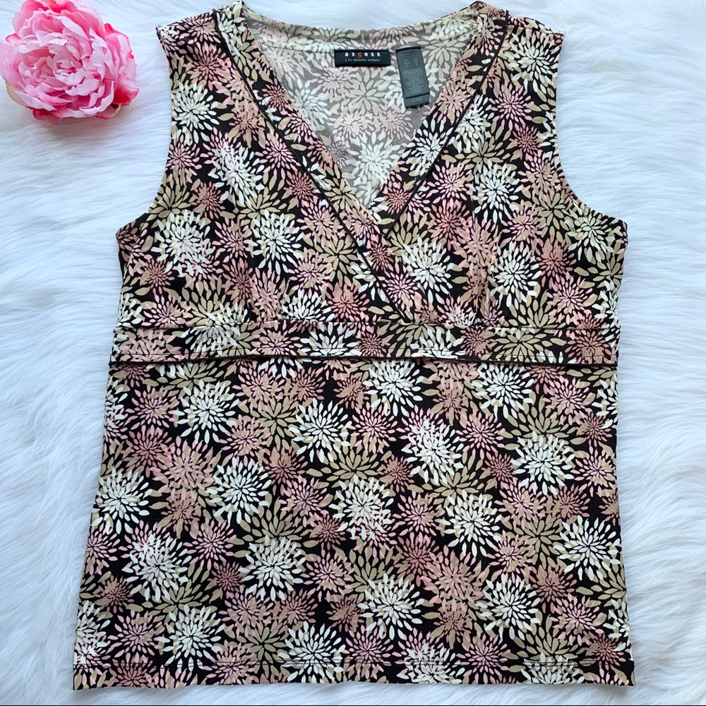 Axcess Liz claiborne sleeveless floral top size XL